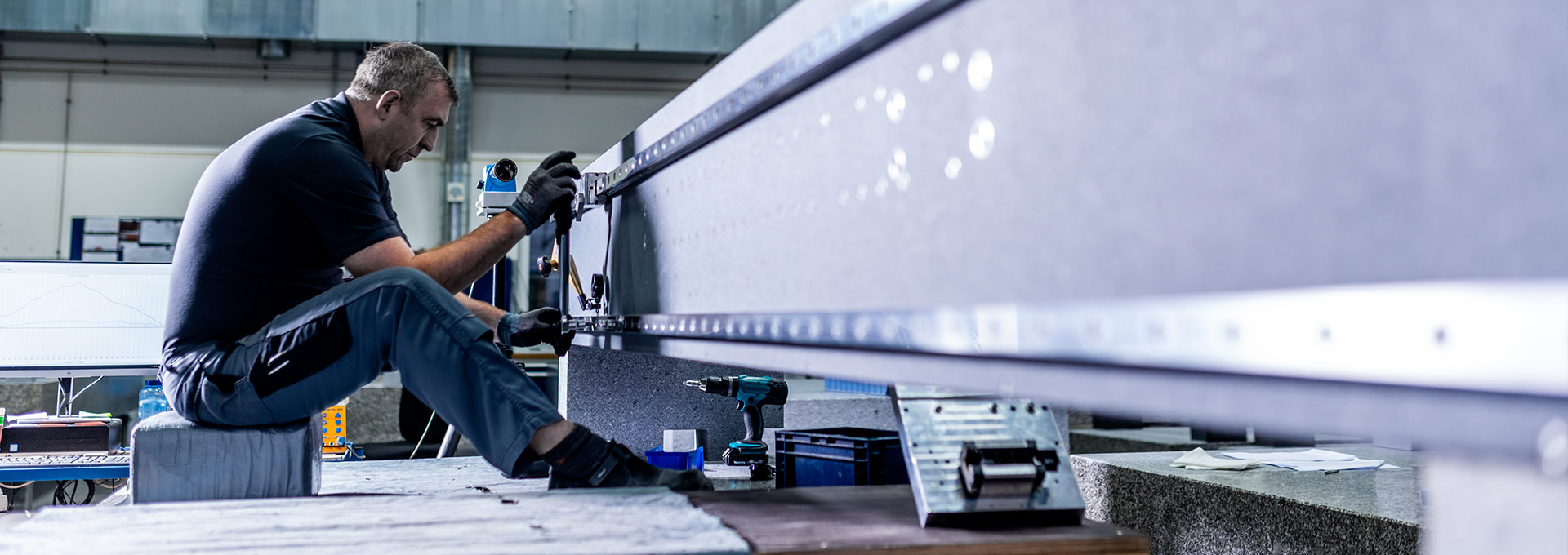 Thermischer Ausdehnungskoeffizient: Granit und Stahl im Vergleich